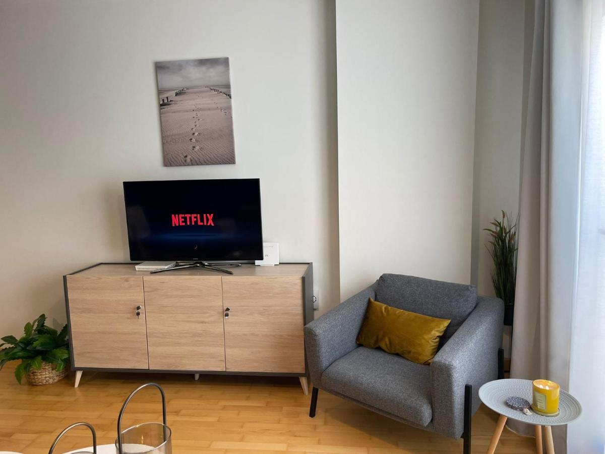 A Space That Feels Like Home With Private Parking 马拉加 外观 照片